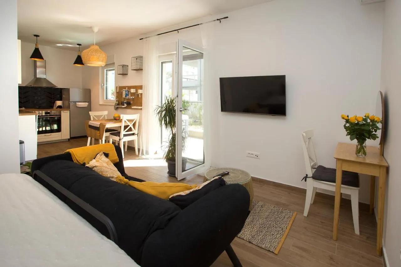 Studio And Hot Tub Spalato